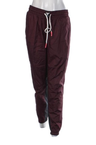 Damen Sporthose Under Armour, Größe M, Farbe Lila, Preis 25,99 €