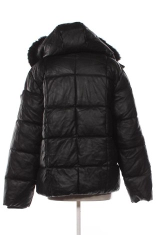 Дамско яке Guess, Размер L, Цвят Черен, Цена 60,33 €