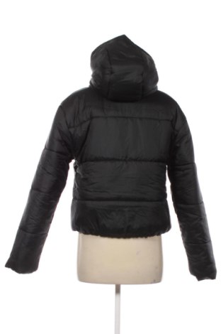 Дамско яке Nike, Размер S, Цвят Черен, Цена 138,04 €