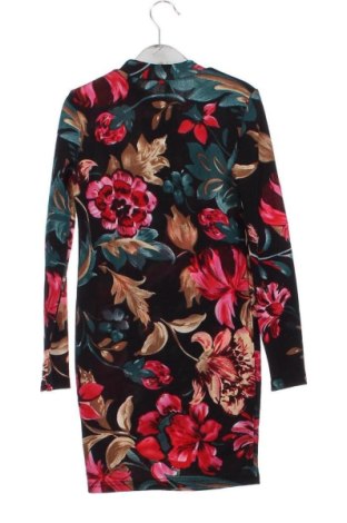 Παιδικό φόρεμα SHEIN, Μέγεθος 8-9y/ 134-140 εκ., Χρώμα Πολύχρωμο, Τιμή 12,00 €