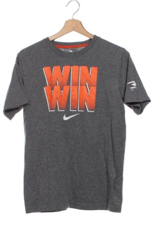 Detské tričko Nike, Veľkosť 13-14y/ 164-168 cm, Farba Sivá, Cena  12,95 €