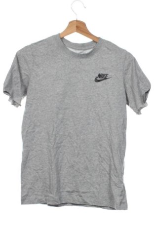 Dziecięcy T-shirt Nike, Rozmiar 10-11y/ 146-152 cm, Kolor Szary, Cena 53,99 zł