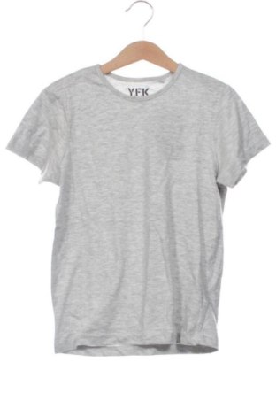 Dziecięcy T-shirt Y.F.K., Rozmiar 7-8y/ 128-134 cm, Kolor Szary, Cena 26,99 zł