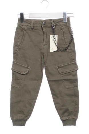 Kinderjeans Reserved, Größe 6-9m/ 68-74 cm, Farbe Grün, Preis € 17,99