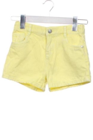 Detské krátke nohavice  F&F, Veľkosť 7-8y/ 128-134 cm, Farba Žltá, Cena  7,00 €