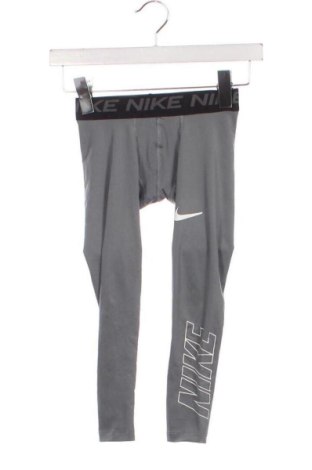 Детски клин Nike, Размер 6-7y/ 122-128 см, Цвят Сив, Цена 15,84 €