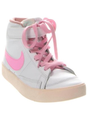 Gyerekcipők Nike, Méret 34, Szín Fehér, Ár 35 839 Ft