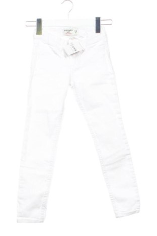 Kinderhose Abercrombie & Fitch, Größe 7-8y/ 128-134 cm, Farbe Weiß, Preis € 13,00