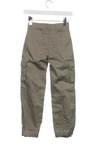 Pantaloni pentru copii KappAhl, Mărime 8-9y/ 134-140 cm, Culoare Verde, Preț 94,99 Lei