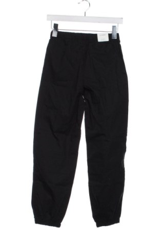 Pantaloni pentru copii LC Waikiki, Mărime 8-9y/ 134-140 cm, Culoare Negru, Preț 91,00 Lei