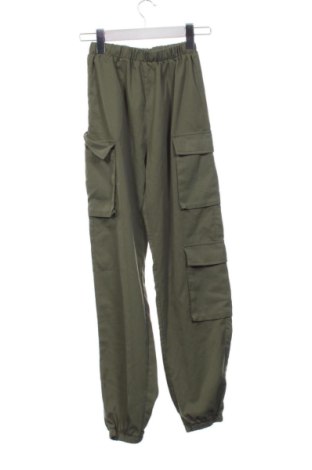 Детски панталон SHEIN, Размер y, Цвят Зелен, Цена 11,24 €