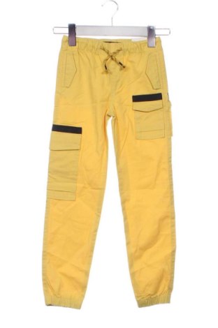 Pantaloni pentru copii Unbranded, Mărime 6-7y/ 122-128 cm, Culoare Multicolor, Preț 107,99 Lei