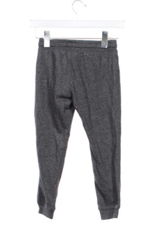 Kinder Sporthose C&A, Größe 6-7y/ 122-128 cm, Farbe Grau, Preis € 15,99
