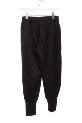 Παιδική κάτω φόρμα Hummel, Μέγεθος 15-18y/ 170-176 εκ., Χρώμα Μαύρο, Τιμή 14,00 €