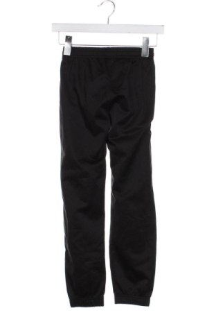 Детско спортно долнище Macron, Размер 8-9y/ 134-140 см, Цвят Черен, Цена 14,00 €