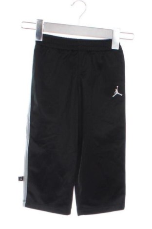 Παιδική κάτω φόρμα Nike, Μέγεθος 18-24m/ 86-98 εκ., Χρώμα Μαύρο, Τιμή 17,36 €