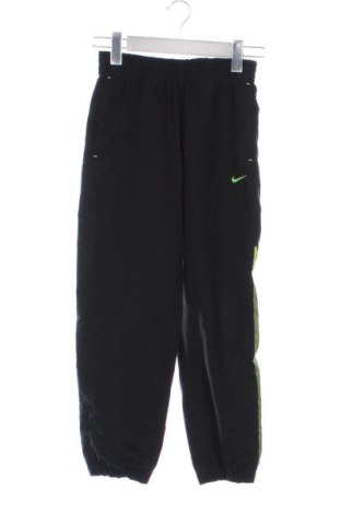 Gyerek sport nadrág Nike, Méret 7-8y / 128-134 cm, Szín Fekete, Ár 7 172 Ft
