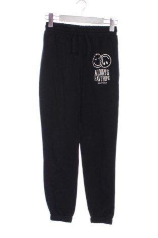 Pantaloni de trening, pentru copii Smiley World, Mărime 10-11y/ 146-152 cm, Culoare Negru, Preț 67,77 Lei