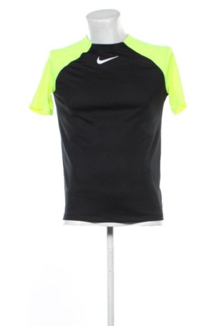 Pánské tričko  Nike, Velikost M, Barva Vícebarevné, Cena  429,00 Kč