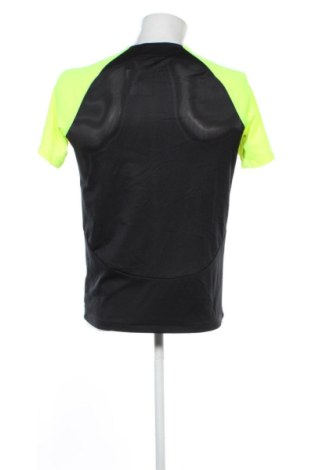 Pánské tričko  Nike, Velikost M, Barva Vícebarevné, Cena  429,00 Kč