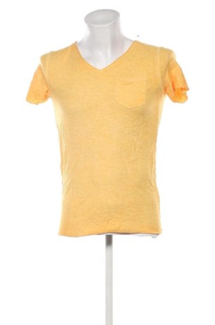 Ανδρικό t-shirt Terranova, Μέγεθος S, Χρώμα Κίτρινο, Τιμή 11,99 €