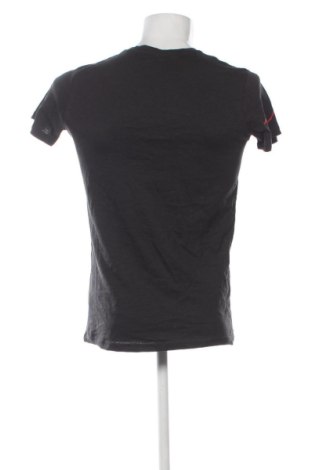 Tricou de bărbați Unbranded, Mărime M, Culoare Multicolor, Preț 60,99 Lei