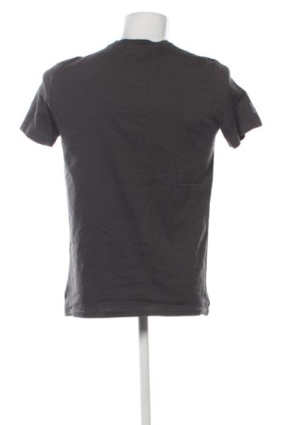 Pánské tričko  Unbranded, Velikost L, Barva Vícebarevné, Cena  239,00 Kč