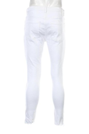 Herren Jeans Bershka, Größe M, Farbe Weiß, Preis 25,99 €