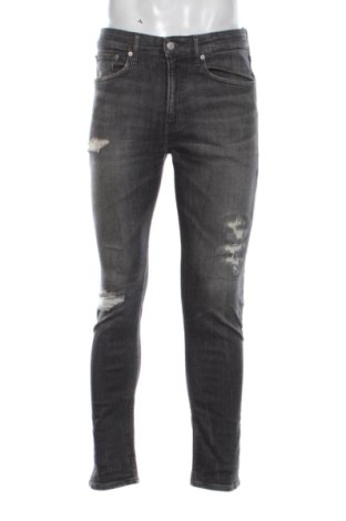 Męskie jeansy Calvin Klein Jeans, Rozmiar M, Kolor Szary, Cena 220,99 zł