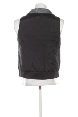 Pánska vesta  Under Armour, Veľkosť L, Farba Čierna, Cena  41,95 €