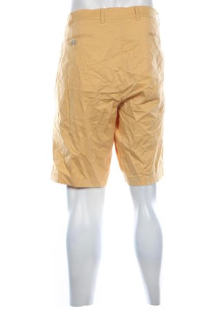 Pantaloni scurți de bărbați Brax, Mărime XL, Culoare Galben, Preț 129,99 Lei