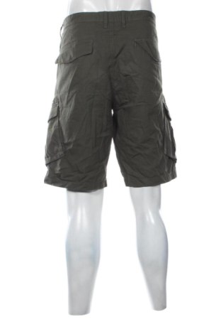 Pánske kraťasy  C&A, Veľkosť XL, Farba Zelená, Cena  17,95 €