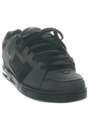 Мъжки обувки Globe, Размер 43, Цвят Сив, Цена 104,81 €