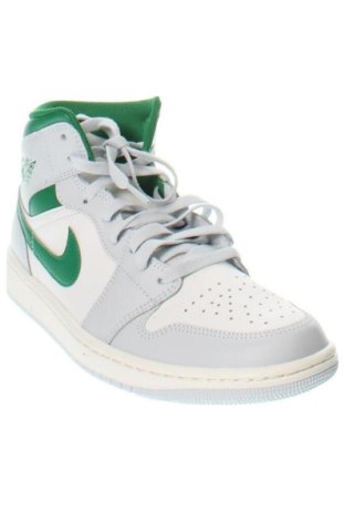 Férfi cipők
 Nike, Méret 41, Szín Sokszínű, Ár 51 919 Ft