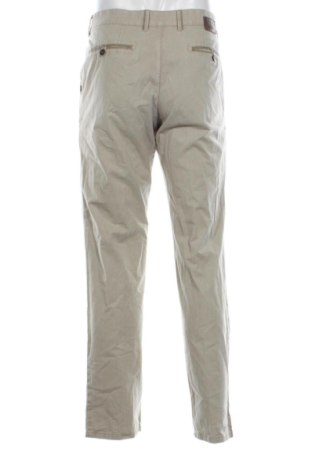 Męskie spodnie Christian Berg, Rozmiar L, Kolor Beżowy, Cena 302,19 zł