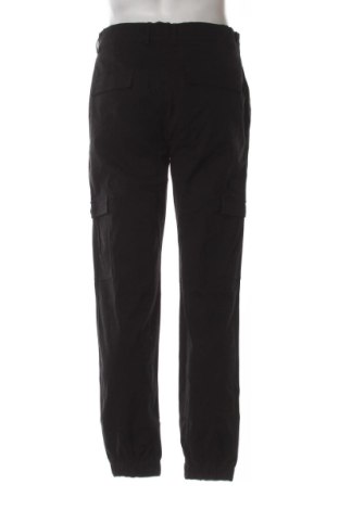 Męskie spodnie Dan Fox X About You, Rozmiar M, Kolor Czarny, Cena 290,99 zł