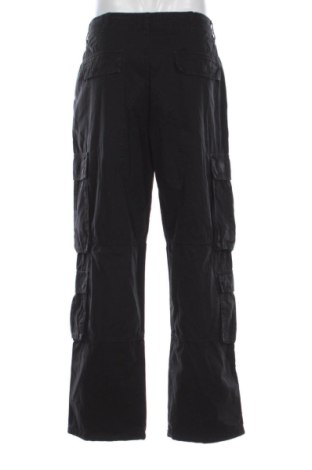 Męskie spodnie Pull&Bear, Rozmiar L, Kolor Czarny, Cena 106,90 zł