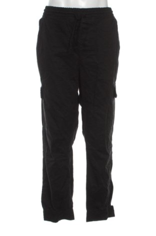 Męskie spodnie Urban Classics, Rozmiar 3XL, Kolor Czarny, Cena 91,99 zł