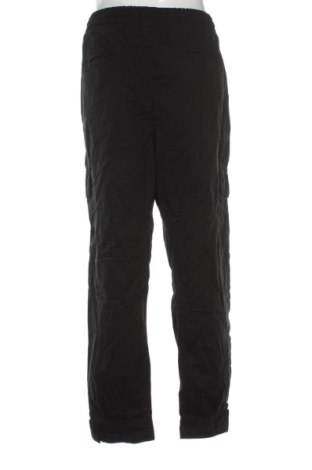 Męskie spodnie Urban Classics, Rozmiar 3XL, Kolor Czarny, Cena 91,99 zł