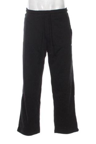 Męskie spodnie sportowe Pull&Bear, Rozmiar M, Kolor Czarny, Cena 123,99 zł