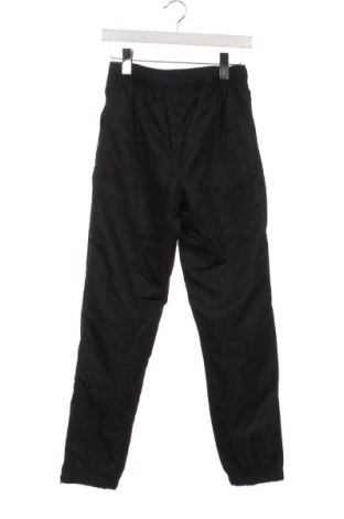 Pantaloni trening de bărbați Sergio Tacchini, Mărime XS, Culoare Negru, Preț 462,99 Lei