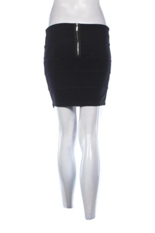 Spódnica Amisu, Rozmiar S, Kolor Czarny, Cena 51,99 zł