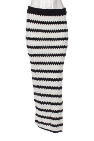 Пола Amisu, Размер M, Цвят Многоцветен, Цена 12,00 €