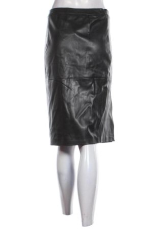 Пола Beloved, Размер M, Цвят Черен, Цена 17,30 €