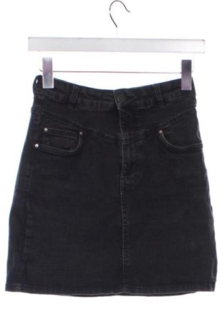 Fustă Bershka, Mărime XS, Culoare Negru, Preț 78,20 Lei