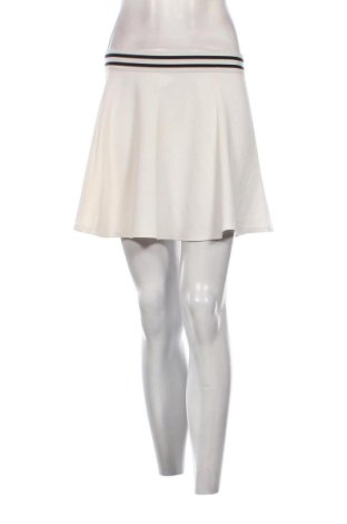 Пола Bershka, Размер S, Цвят Бял, Цена 9,78 €