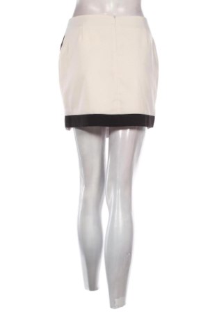 Spódnica Boohoo, Rozmiar S, Kolor Biały, Cena 53,58 zł