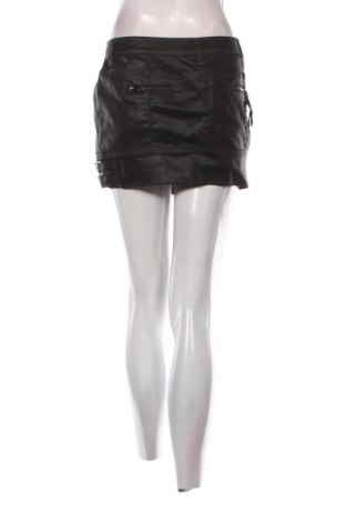 Пола Guess, Размер XL, Цвят Черен, Цена 39,36 €