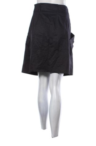 Пола H&M, Размер L, Цвят Черен, Цена 10,00 €