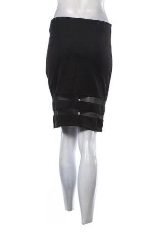 Пола H&M Divided, Размер S, Цвят Черен, Цена 16,00 €